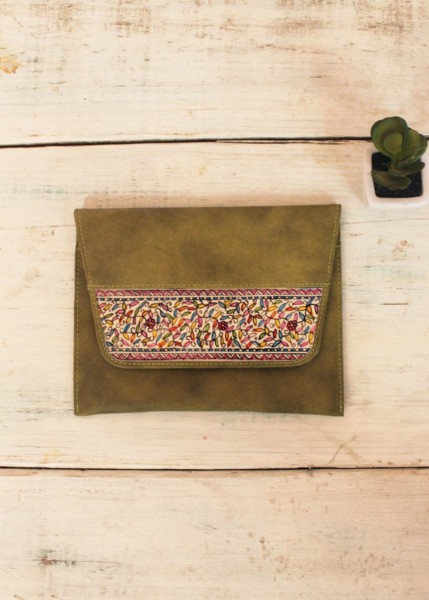 CLUTCH SLIM/ FOLIAGE