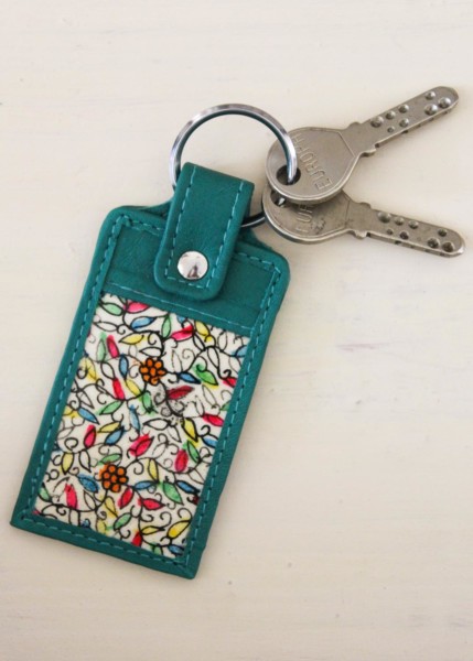 KEY RING-FOLIAGE (Copy)